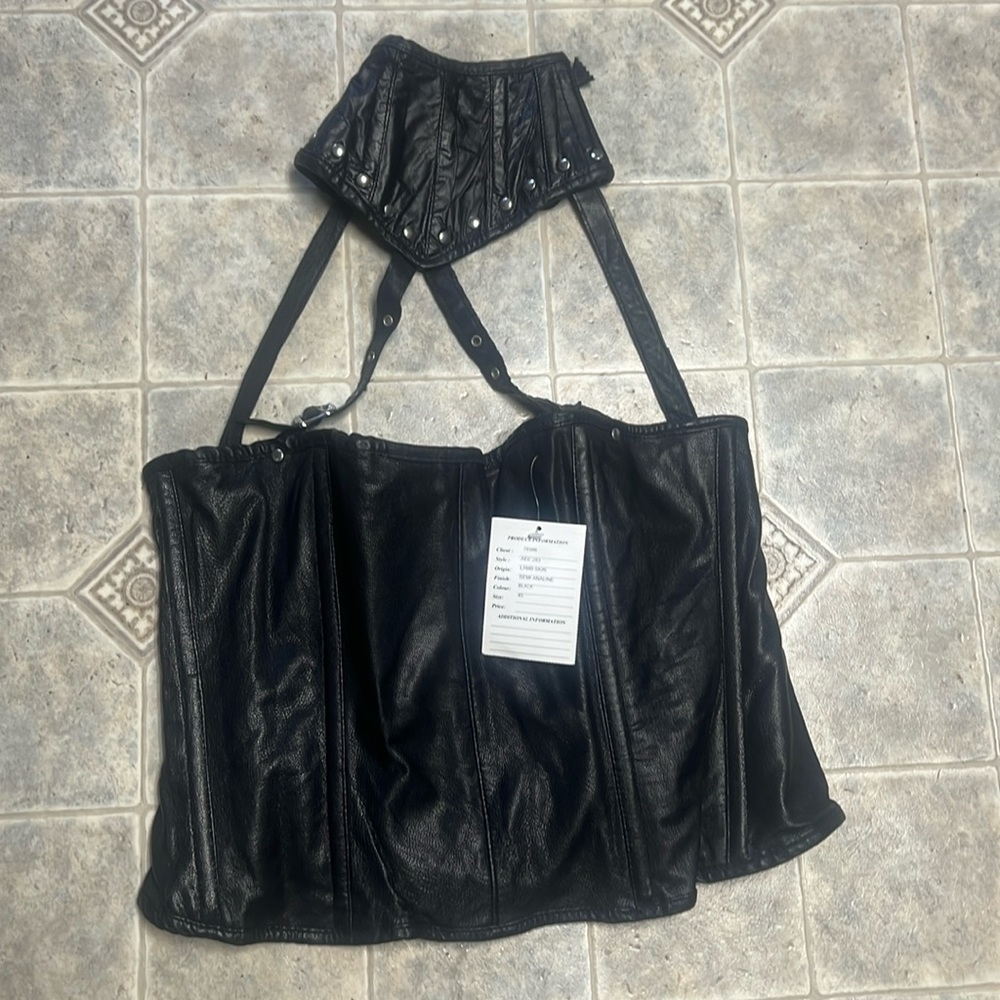 NWT ALTER EGO HALTER/CHOKER STYLE BLACK LEATHER CORSET